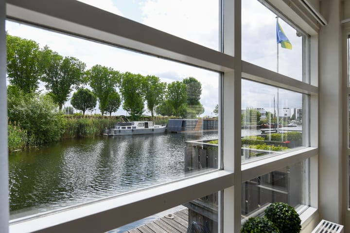 Foto 8 van Pluuthaven 64