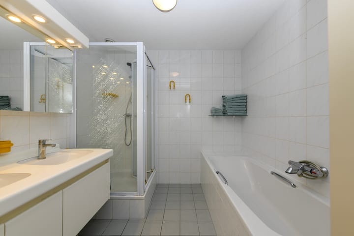 Foto 30 van Pluuthaven 64