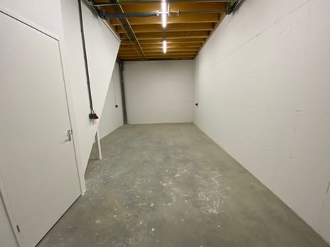 View photos