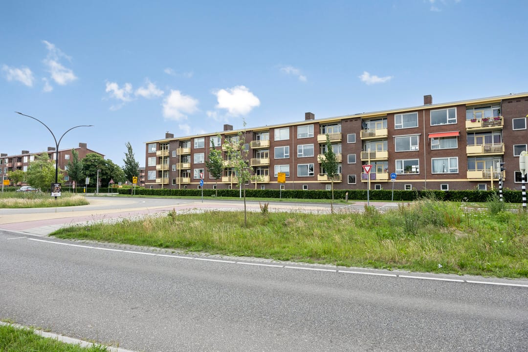 Photo 2 of P.C. Boutensstraat 69