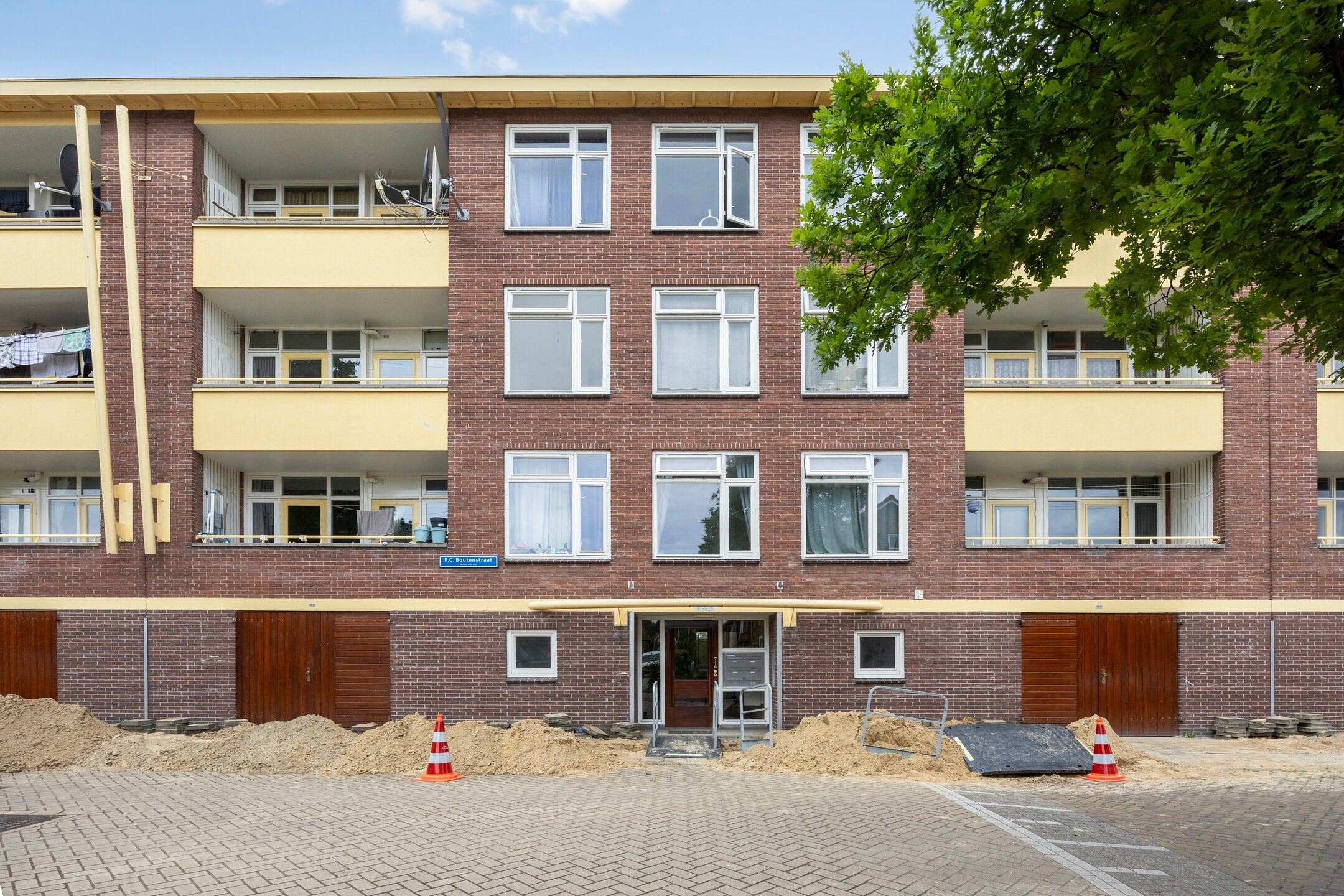 Photo 3 of P.C. Boutensstraat 69