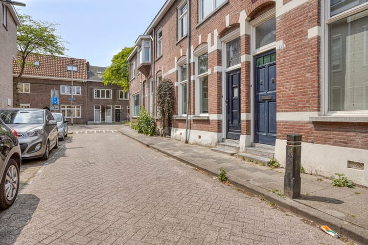 Foto 39 van Kloosterstraat 63