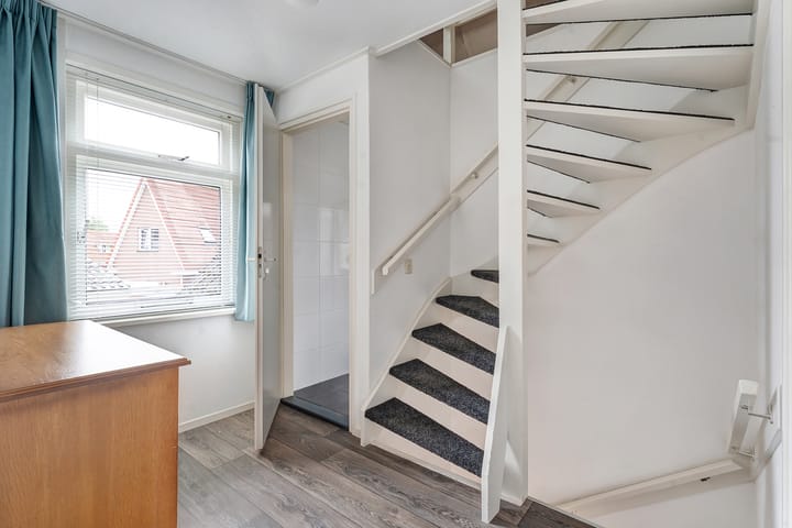 Foto 38 van Zende 48