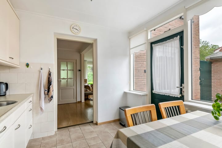 Foto 20 van Julianalaan 2