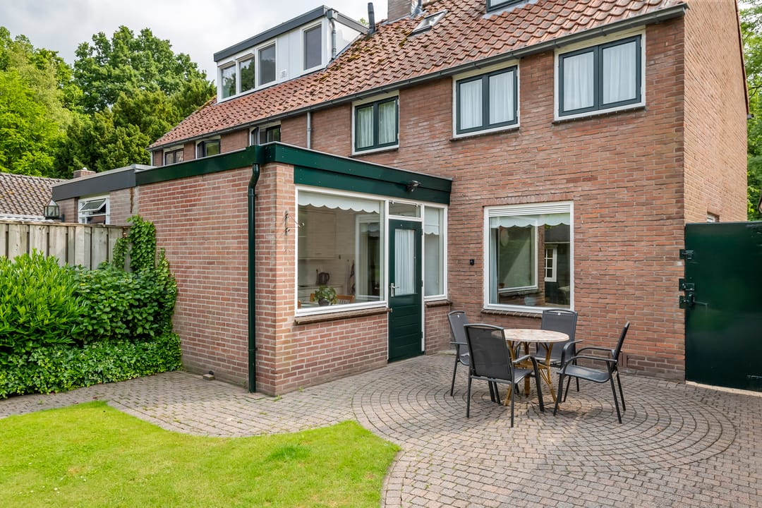 Foto 23 van Julianalaan 2