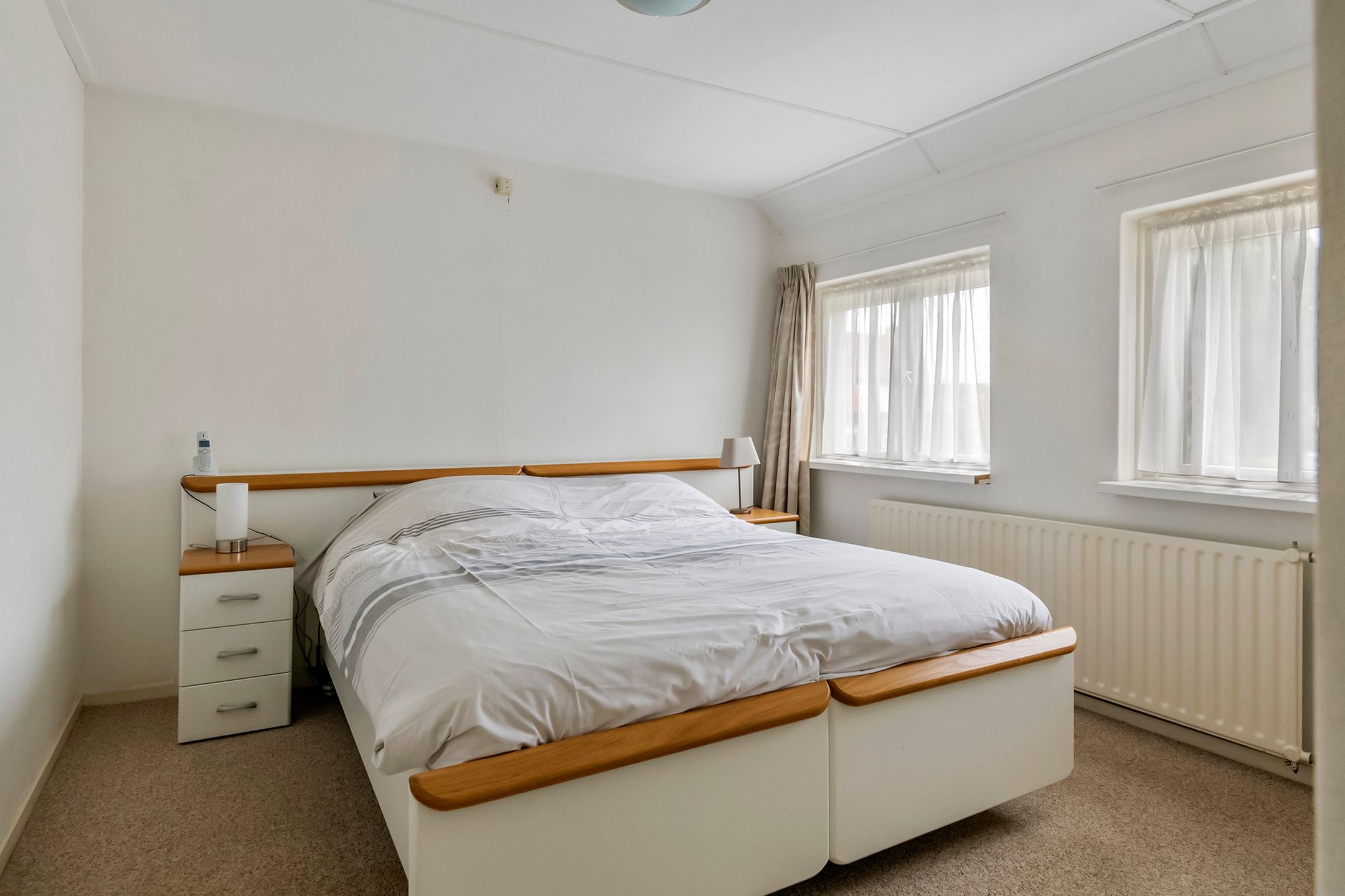 Foto 33 van Julianalaan 2