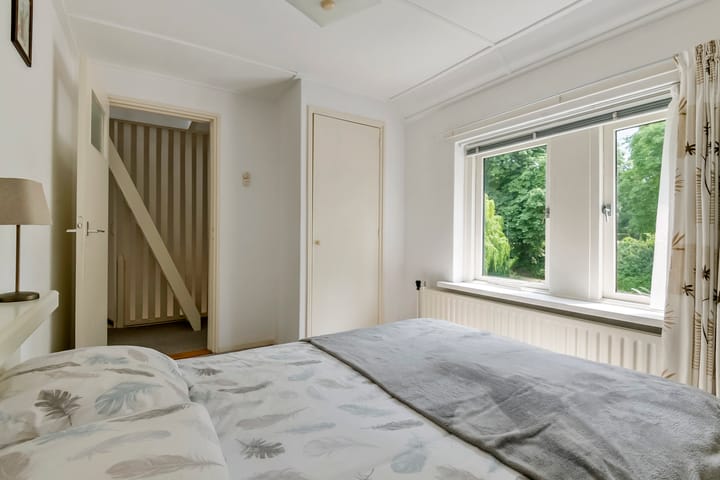 Foto 36 van Julianalaan 2