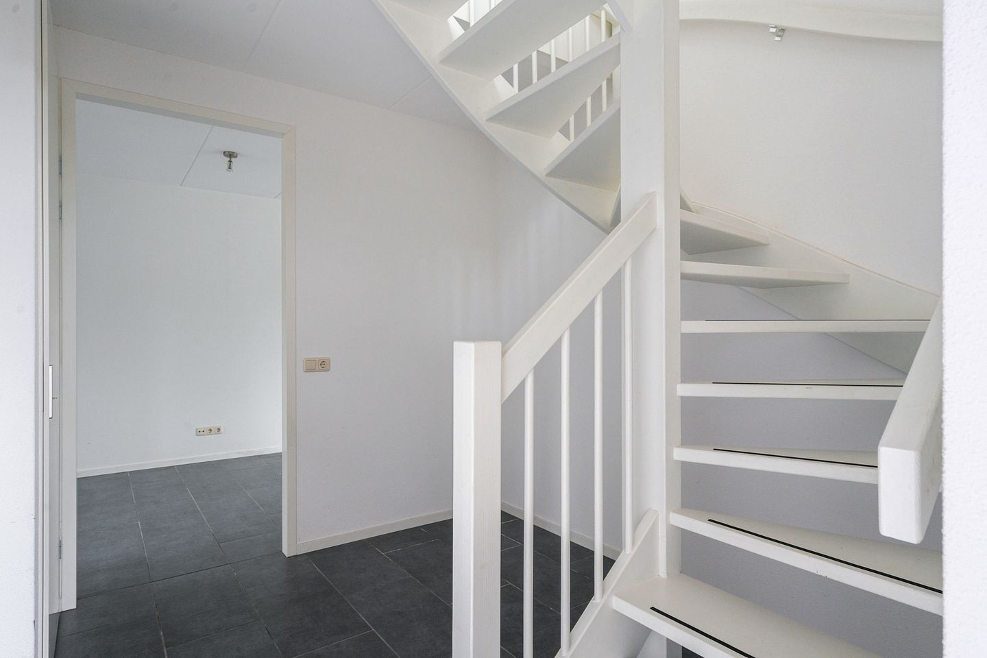 Photo 5 of Nicolaas ter Maethstraat 23-A