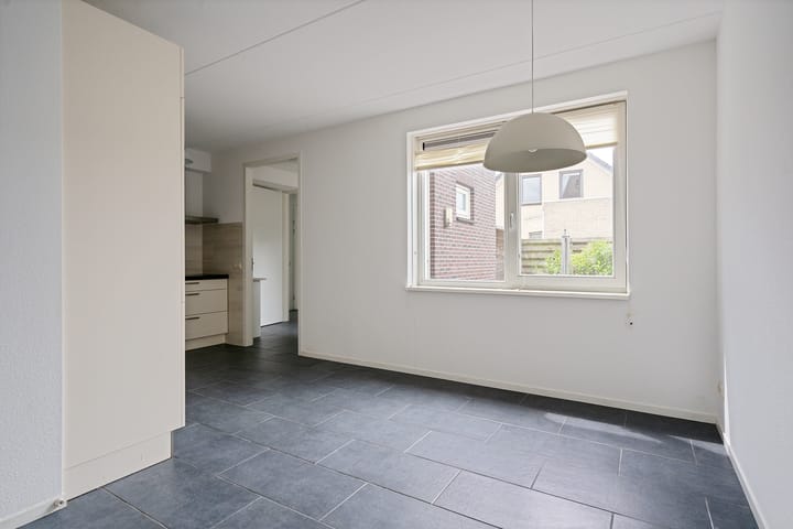 Foto 10 van Nicolaas ter Maethstraat 23-A