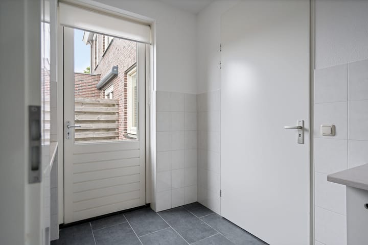 Foto 14 van Nicolaas ter Maethstraat 23-A