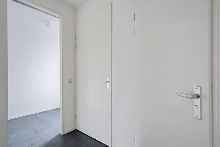 Foto 15 van Nicolaas ter Maethstraat 23-A