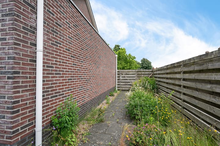 Foto 38 van Nicolaas ter Maethstraat 23-A