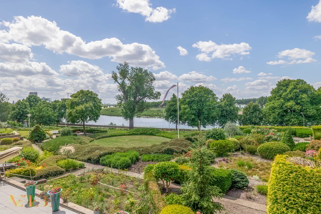 Photo 8 of Doctor Marie Curiestraat 9