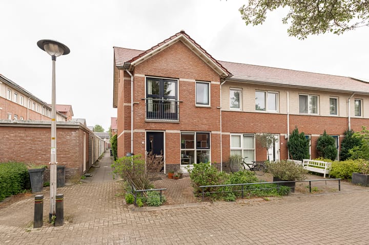 Foto 42 van Woelmuisstraat 3