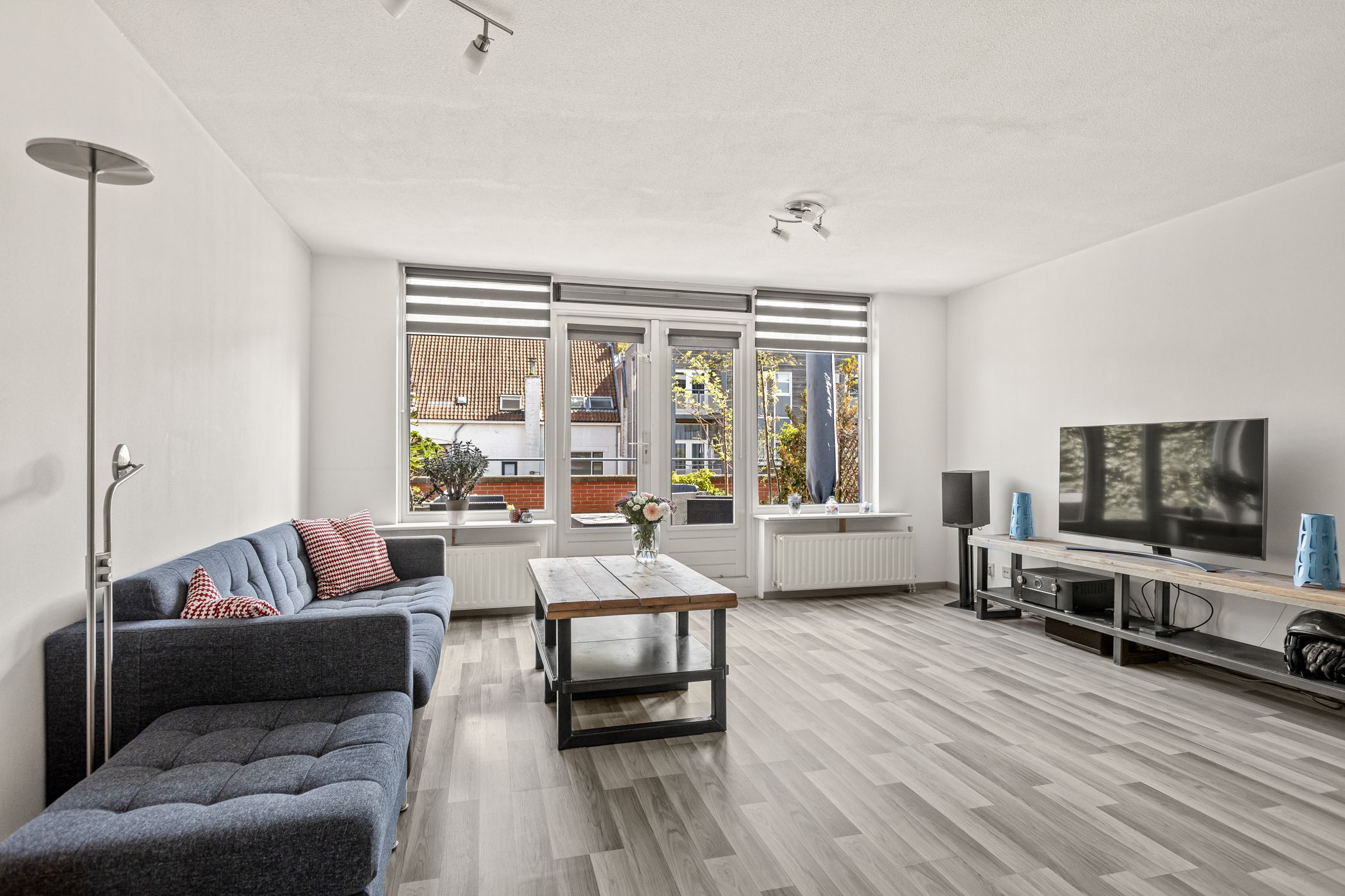 Foto 12 van Grote Haag 93