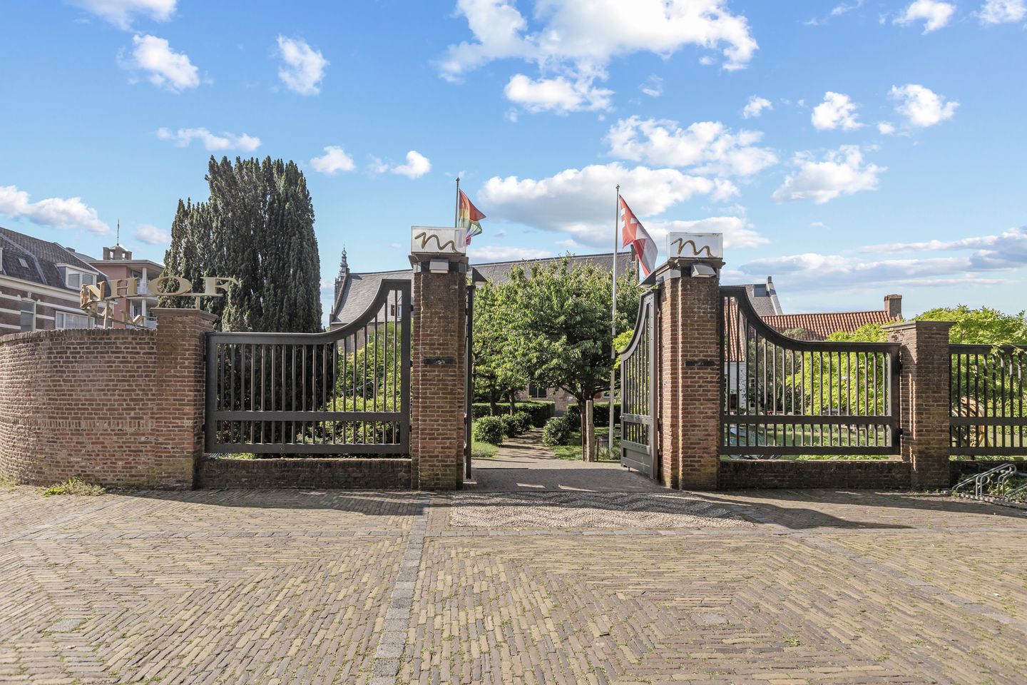 Foto 44 van Grote Haag 93