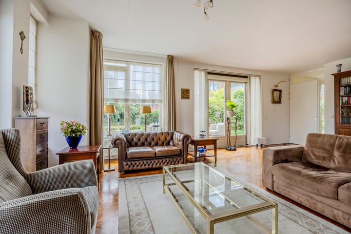 Photo 12 of Disseveltstraat 9