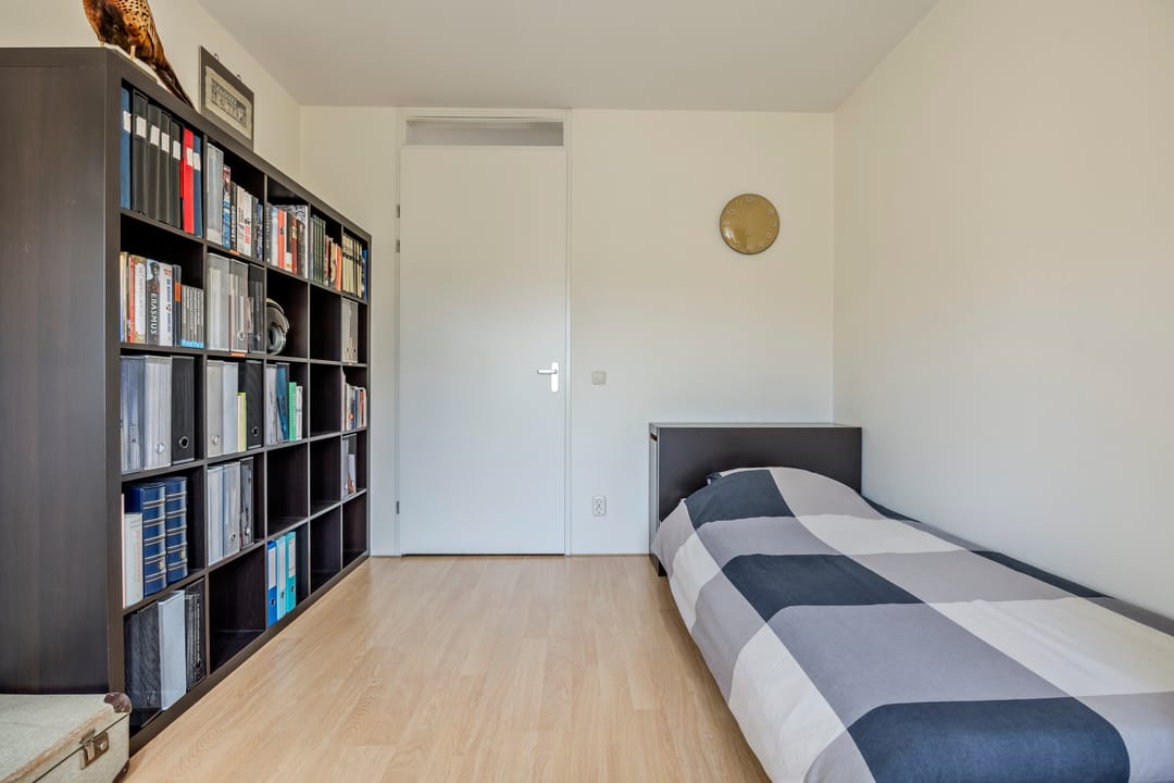 Photo 23 of Disseveltstraat 9