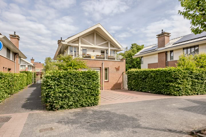 Photo 3 of Disseveltstraat 9