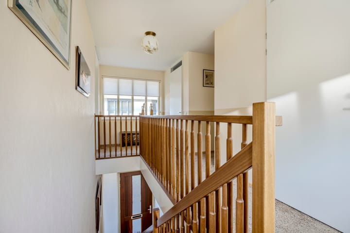 Photo 20 of Disseveltstraat 9