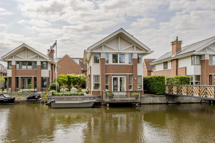 Photo 62 of Disseveltstraat 9