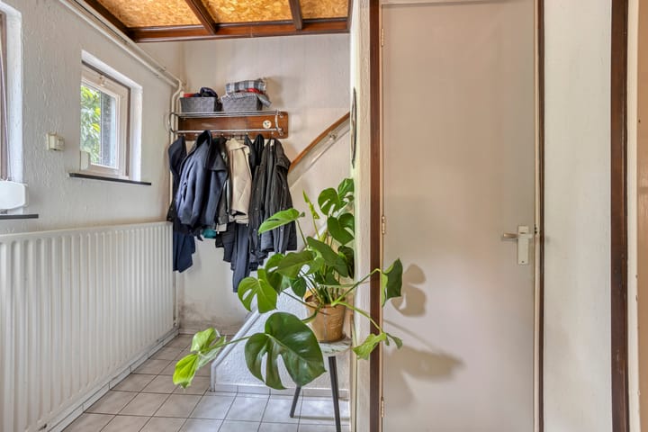 Foto 10 van Leemweg 66