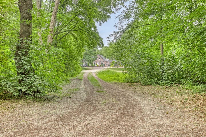 Foto 26 van Leemweg 66