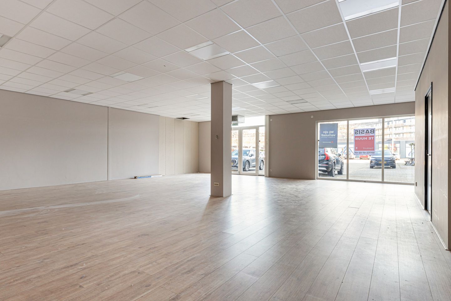 Bekijk foto 5 van Euromarkt 133