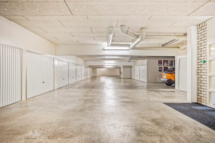 Photo 34 of Bernhardlaan 27