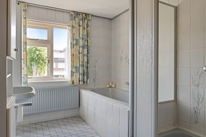 Foto 23 van Dorus Rijkersstraat 43