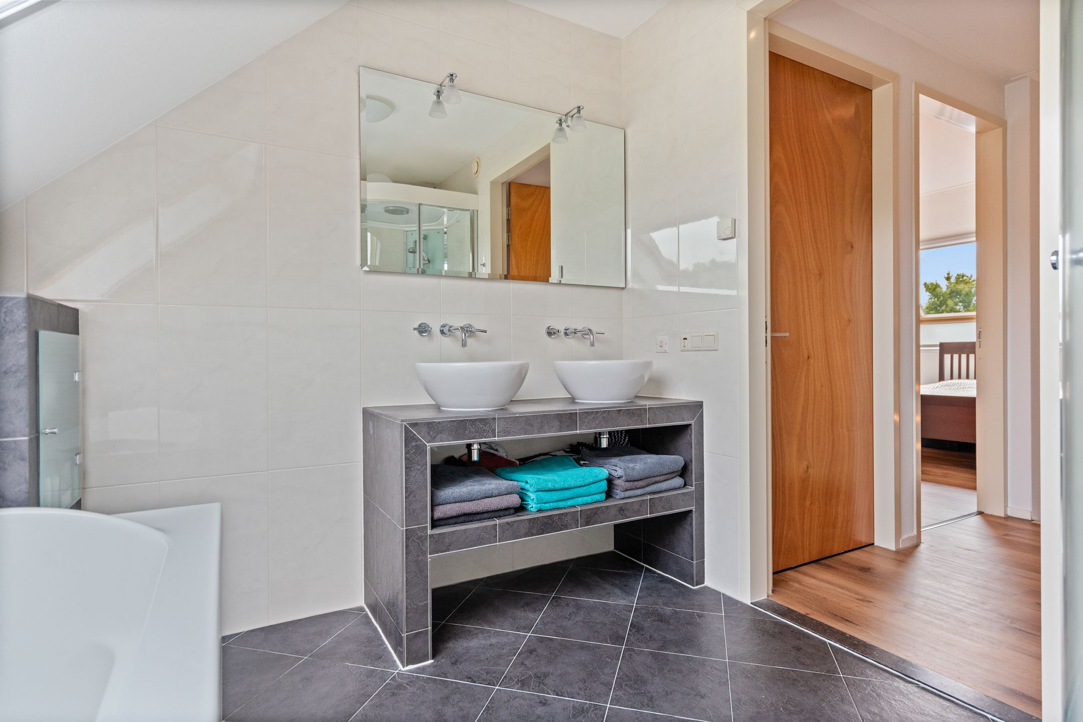 Foto 30 van Korenbloemweg 30