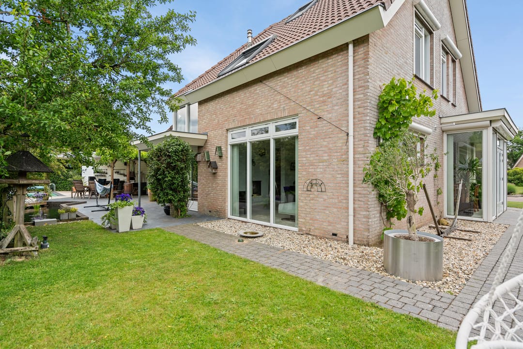 Foto 46 van Korenbloemweg 30