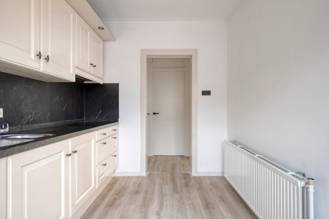 Photo 17 of Korvelplein 2