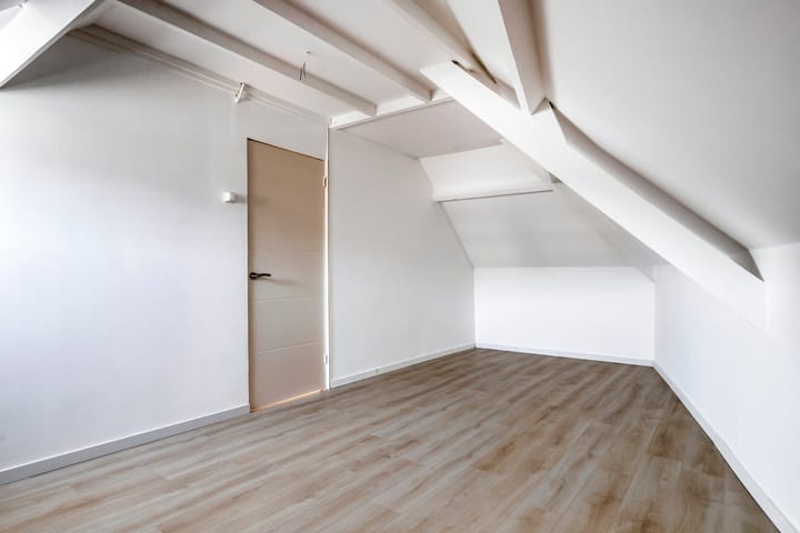 Foto 32 van Korvelplein 2