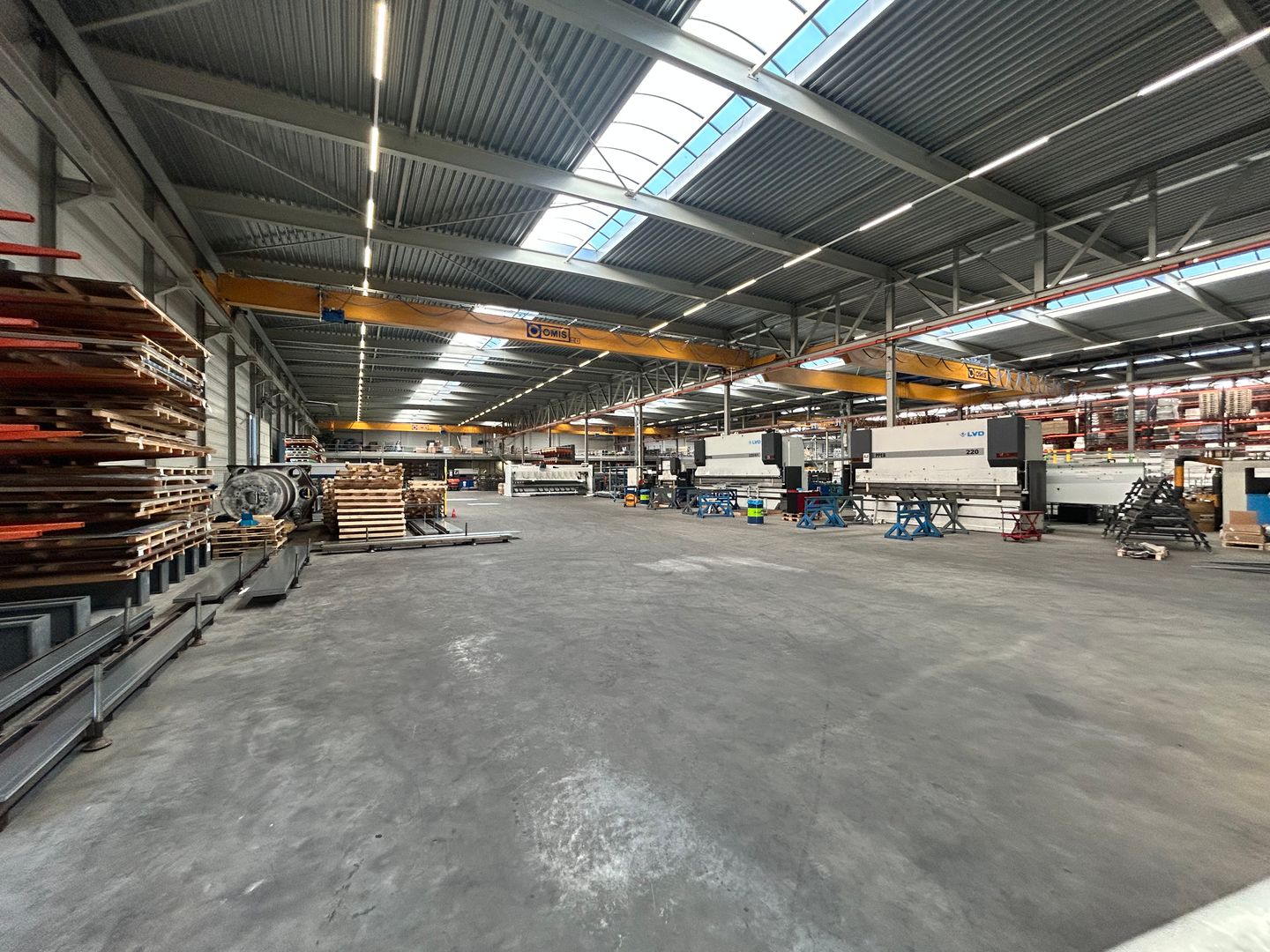 View photo 3 of Honderdland 30