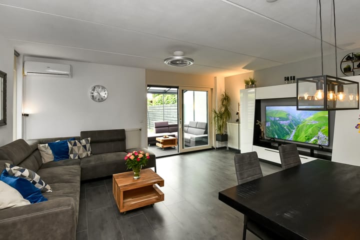 Foto 11 van Conference 16