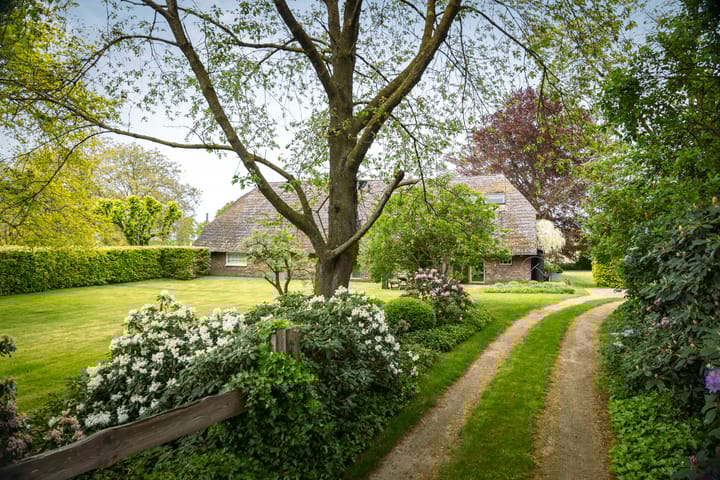 Foto 47 van Weeleweg 12-A