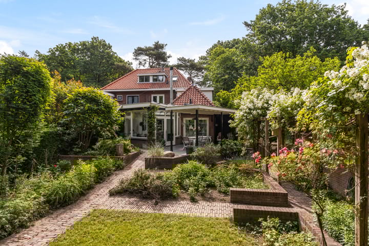 Foto 2 van Koningin Emmalaan 46