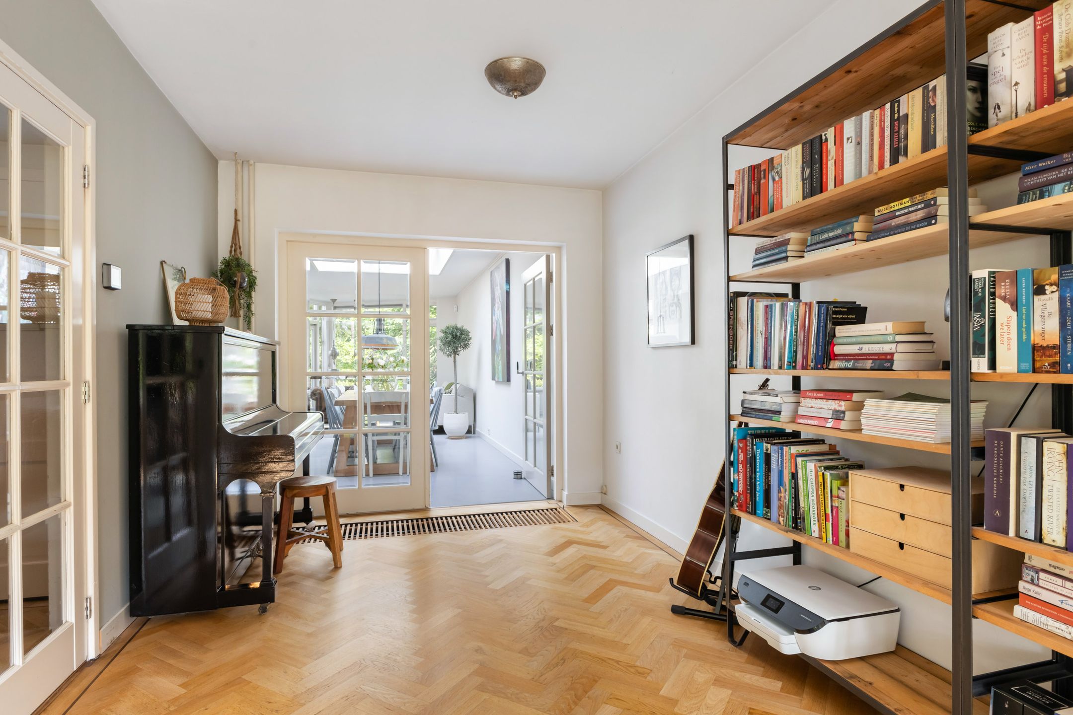 Photo 21 of Koningin Emmalaan 46