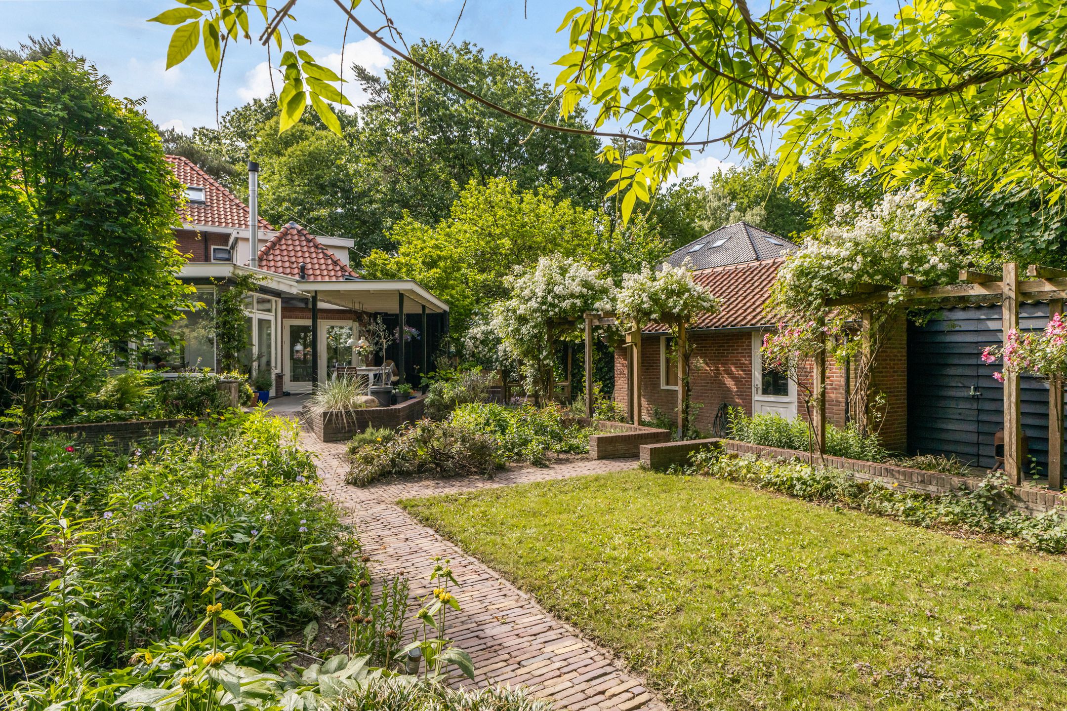 Photo 72 of Koningin Emmalaan 46