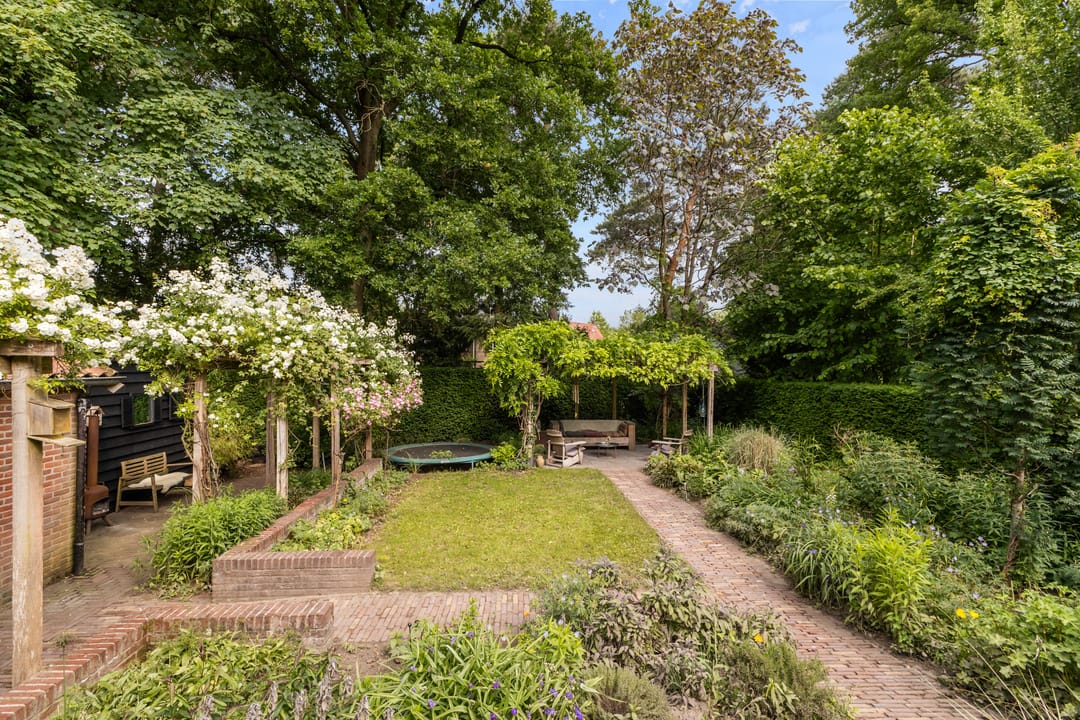 Photo 67 of Koningin Emmalaan 46