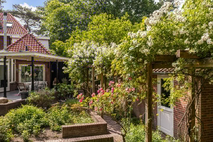 Foto 73 van Koningin Emmalaan 46