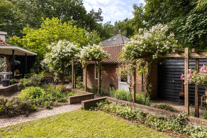 Foto 75 van Koningin Emmalaan 46