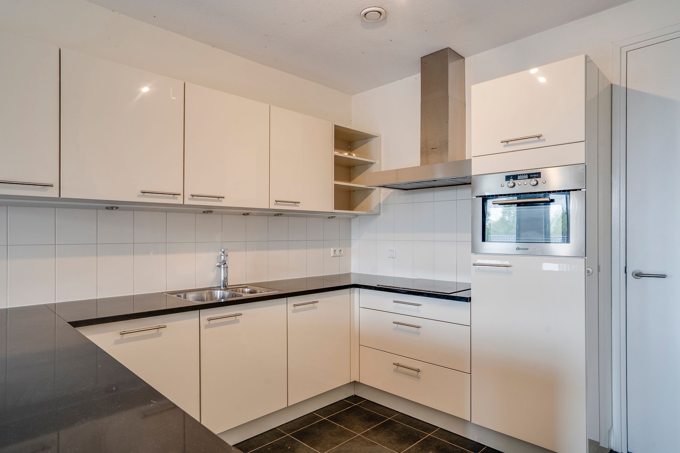 Foto 15 van Heuvelstraat 2-E