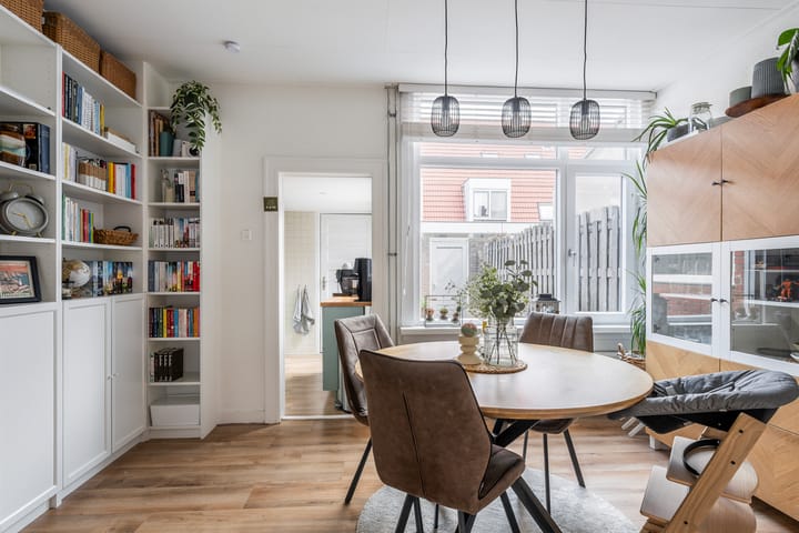 Foto 11 van Mr. de Fremerystraat 28