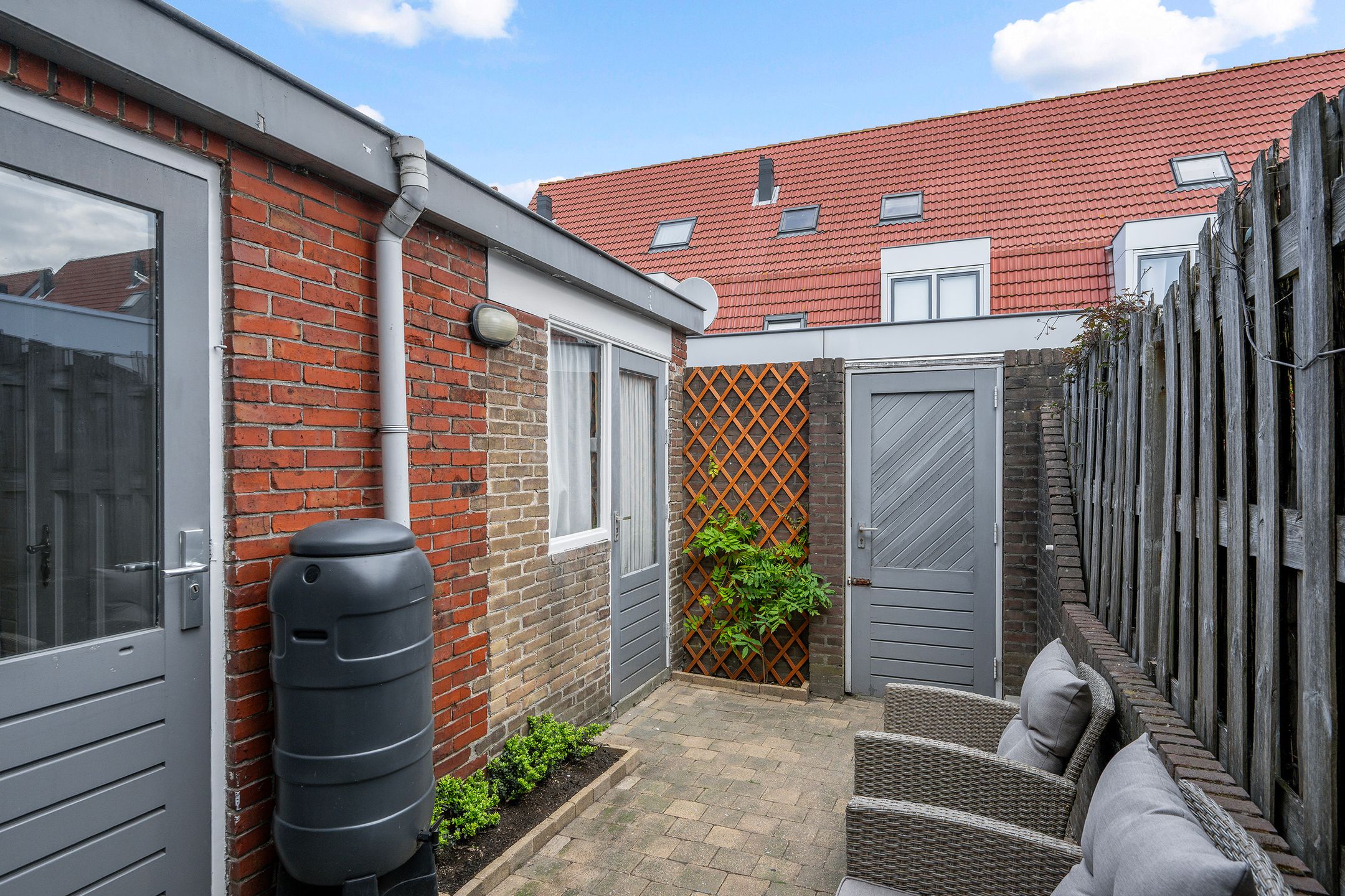 Foto 15 van Mr. de Fremerystraat 28