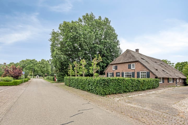 Foto 2 van Pastoor van Weerdtstraat 8