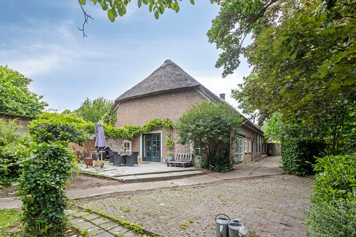 Foto 46 van Pastoor van Weerdtstraat 8