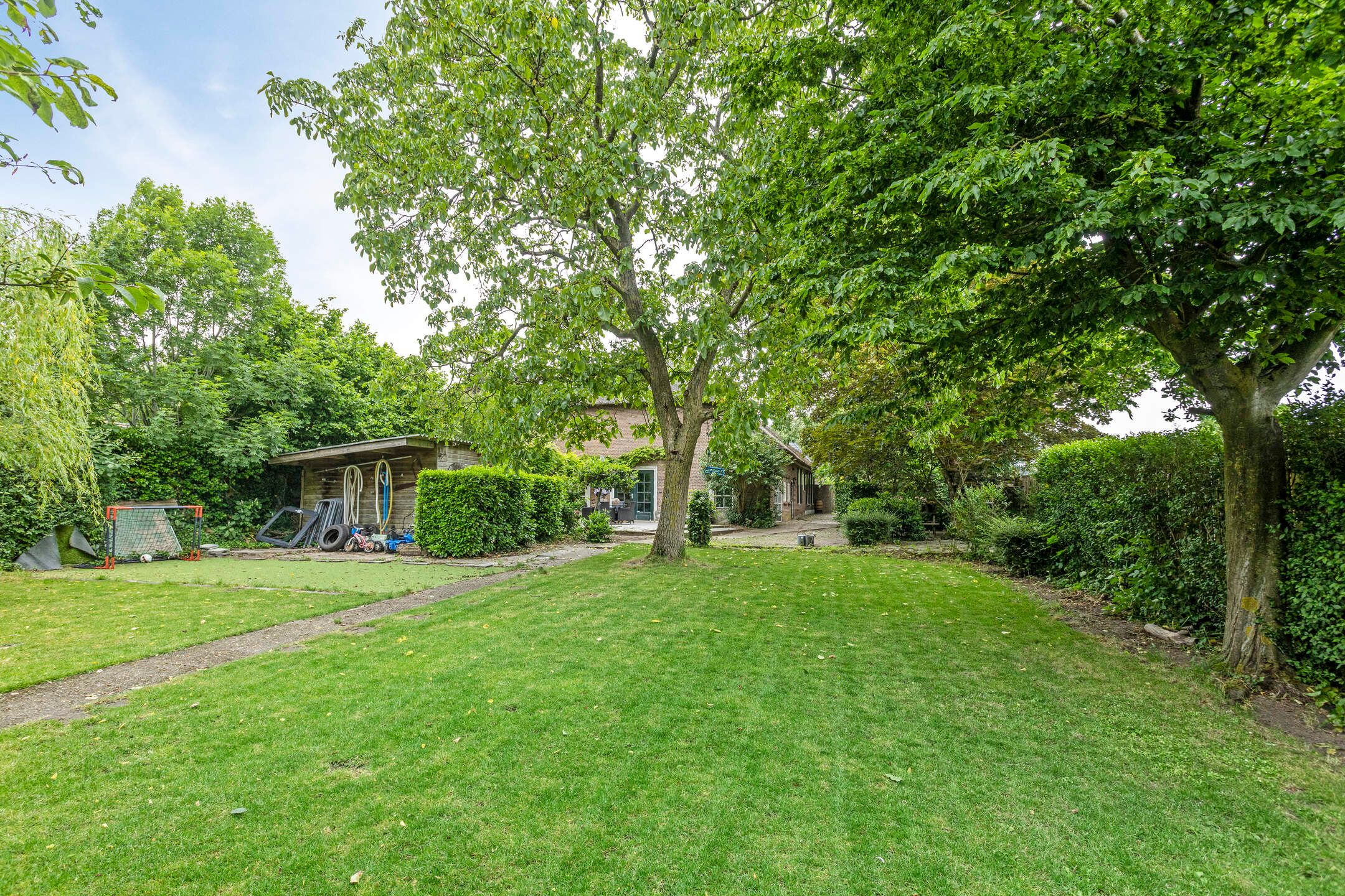 Foto 48 van Pastoor van Weerdtstraat 8