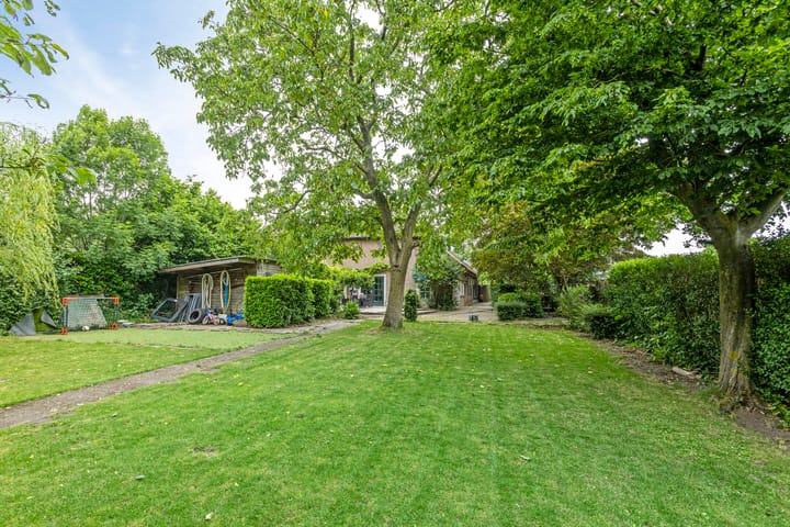 Foto 48 van Pastoor van Weerdtstraat 8